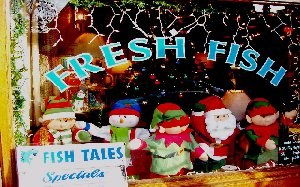 holidayfishstore1.jpg